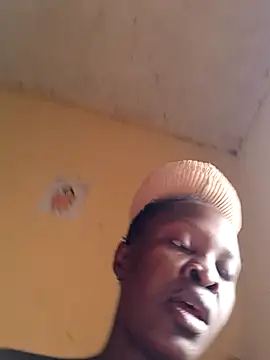 Snapshot of pretty_amaal chatting on March 23, 2025, 6:47 am pretty amaal online show from March 23, 2025, 6:47 am