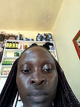 Snapshot of pretty_amaal chatting on November 5, 2025, 1:00 pm pretty amaal online show from November 5, 2025, 1:00 pm