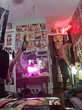 luvs2cumm69 online show from March 22, 2025, 5:06 am