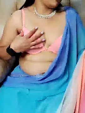 Snapshot of Traditional_Housewife_ chatting on January 31, 2025, 2:39 pm Traditional Housewife  online show from January 31, 2025, 2:39 pm
