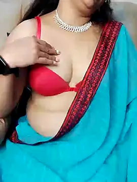 Snapshot of Traditional_Housewife_ chatting on February 1, 2025, 4:11 pm Traditional Housewife  online show from February 1, 2025, 4:11 pm