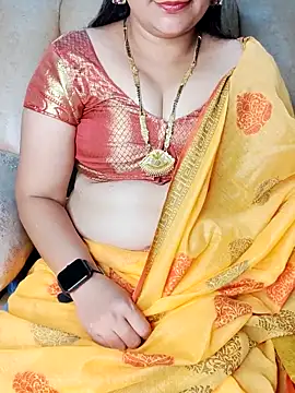 Snapshot of Traditional_Housewife_ chatting on February 15, 2025, 3:50 pm Traditional Housewife  online show from February 15, 2025, 3:50 pm