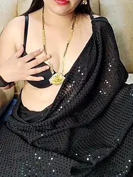 Snapshot of Traditional_Housewife_ chatting on March 18, 2025, 1:43 am Traditional Housewife  online show from March 18, 2025, 1:43 am