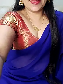 Snapshot of Traditional_Housewife_ chatting on September 14, 2025, 2:49 pm Traditional Housewife  online show from September 14, 2025, 2:49 pm