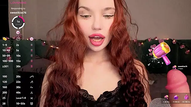 Snapshot of PrettyLilie chatting on December 20, 2025, 12:12 pm PrettyLilie online show from December 20, 2025, 12:12 pm