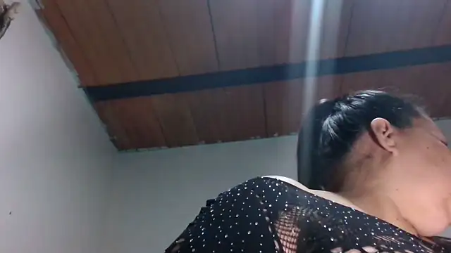 Snapshot of kendalkitty1 chatting on November 15, 2025, 6:22 am kendalkitty1 online show from November 15, 2025, 6:22 am