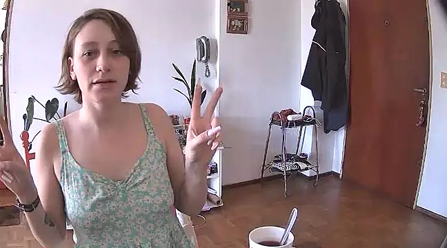 Snapshot of stupid_babybird chatting on December 28, 2024, 5:46 pm stupid babybird online show from December 28, 2024, 5:46 pm