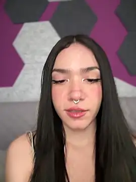 Snapshot of ShannonShanny chatting on March 12, 2025, 9:55 am ShannonShanny online show from March 12, 2025, 9:55 am