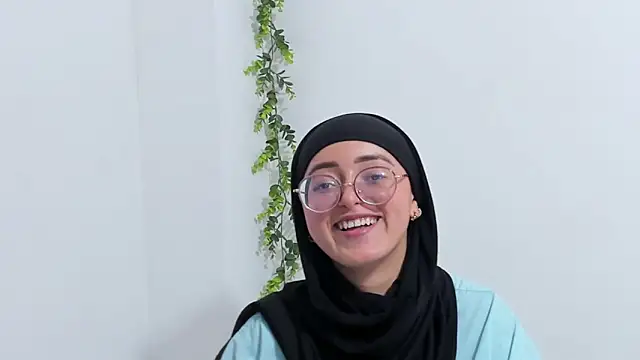 Snapshot of aysel_elid chatting on December 2, 2024, 9:17 pm aysel elid online show from December 2, 2024, 9:17 pm