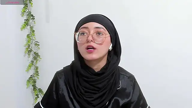 Snapshot of aysel_elid chatting on January 13, 2025, 10:35 pm aysel elid online show from January 13, 2025, 10:35 pm