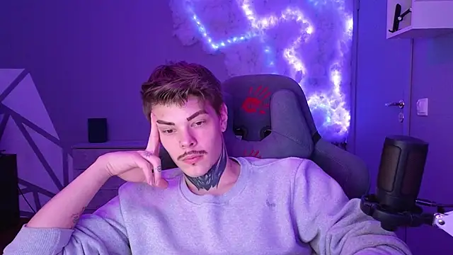 DENIS HERE online show from December 20, 2024, 2:16 pm