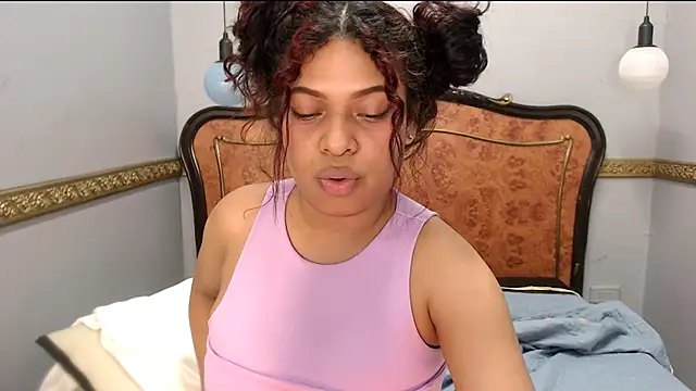 Snapshot of Naomi_Tylers chatting on February 5, 2025, 1:26 am Naomi Tylers online show from February 5, 2025, 1:26 am