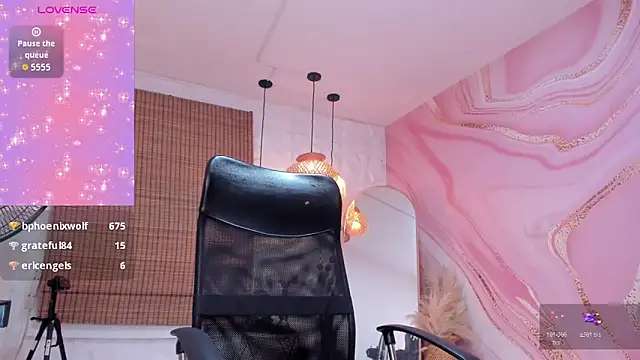 Snapshot of meliboobs_ chatting on November 9, 2025, 10:13 am meliboobs online show from November 9, 2025, 10:13 am