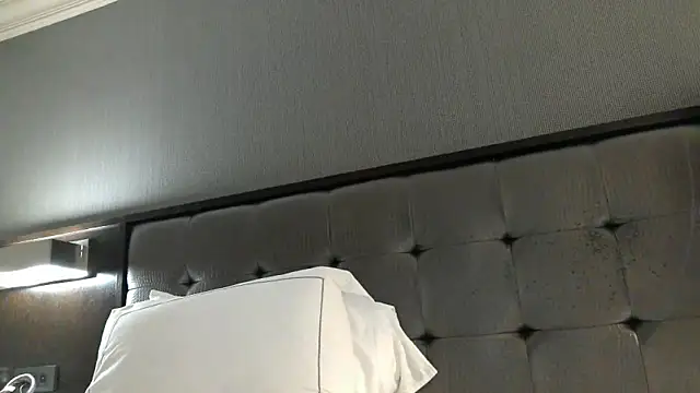 Snapshot of chainjulious chatting on January 21, 2025, 9:04 pm chainjulious online show from January 21, 2025, 9:04 pm