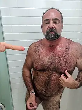 Snapshot of chainjulious chatting on February 26, 2025, 11:48 pm chainjulious online show from February 26, 2025, 11:48 pm