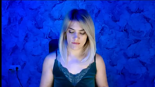 nika gold1 online show from November 13, 2025, 5:23 pm