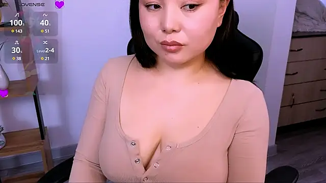 Snapshot of HinaJeen chatting on March 16, 2025, 5:14 am HinaJeen online show from March 16, 2025, 5:14 am