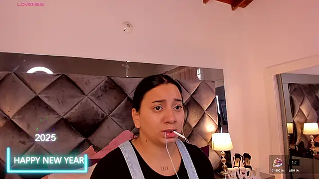Snapshot of sofhiaa_adaams chatting on January 23, 2025, 4:15 pm sofhiaa adaams online show from January 23, 2025, 4:15 pm