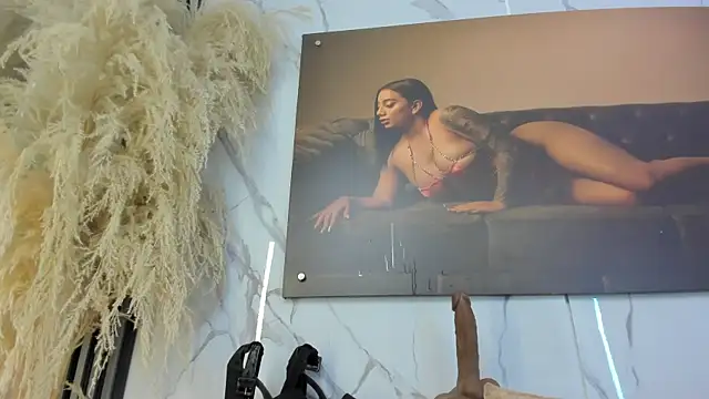 Snapshot of sofhiaa_adaams chatting on December 3, 2025, 9:13 pm sofhiaa adaams online show from December 3, 2025, 9:13 pm