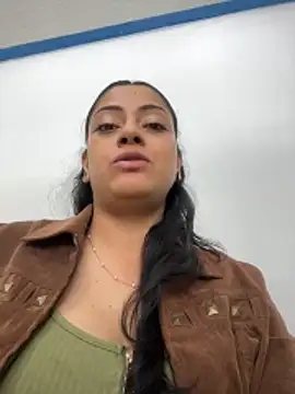 Snapshot of Juana19 chatting on October 15, 2025, 2:28 pm Juana19 online show from October 15, 2025, 2:28 pm