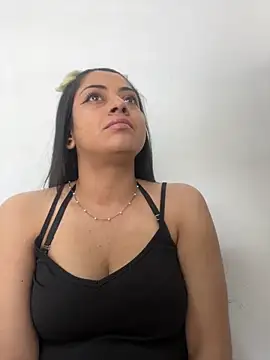 Snapshot of Juana19 chatting on October 17, 2025, 3:25 pm Juana19 online show from October 17, 2025, 3:25 pm