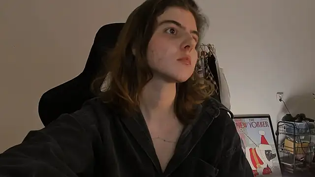 Snapshot of emmamurrr chatting on December 24, 2024, 7:22 pm emmamurrr online show from December 24, 2024, 7:22 pm