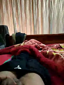 Snapshot of Nuttysub chatting on December 26, 2024, 3:06 am Nuttysub online show from December 26, 2024, 3:06 am