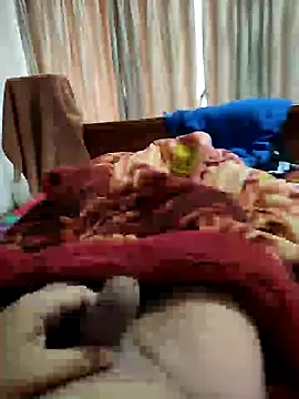 Snapshot of Nuttysub chatting on February 3, 2025, 2:36 am Nuttysub online show from February 3, 2025, 2:36 am