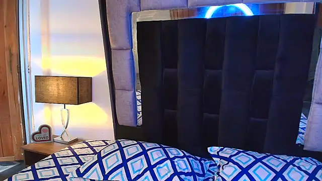 Bonnie vega online show from February 20, 2025, 8:36 pm