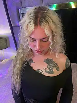 Bonnie vega online show from February 26, 2025, 11:04 pm