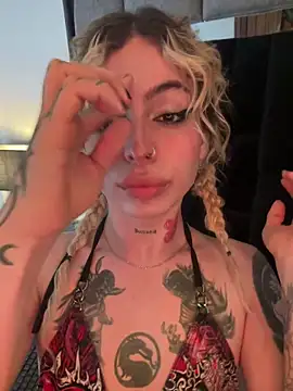 Bonnie vega online show from November 19, 2025, 9:04 pm