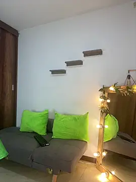 alexa joonesofficial online show from March 18, 2025, 2:25 am