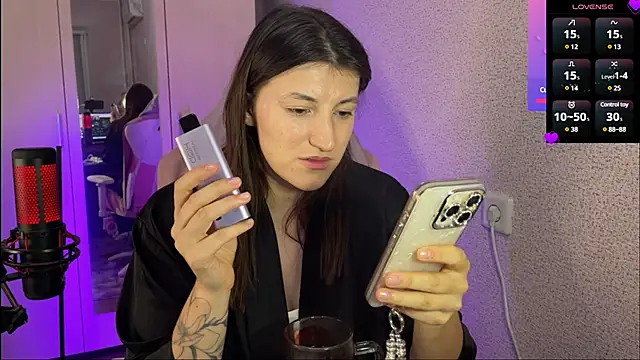 Snapshot of Katrin__kiss chatting on February 22, 2025, 6:30 pm Katrin kiss online show from February 22, 2025, 6:30 pm