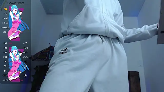 Snapshot of SARA_VAL3NTINA_ chatting on March 13, 2025, 5:07 pm SARA VAL3NTINA online show from March 13, 2025, 5:07 pm