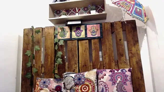 Snapshot of SARA_VAL3NTINA_ chatting on September 10, 2025, 11:16 pm SARA VAL3NTINA online show from September 10, 2025, 11:16 pm