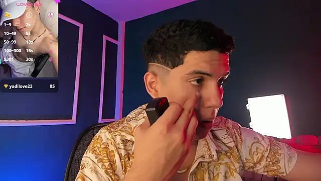 Snapshot of Brat_ chatting on March 5, 2025, 6:12 pm Brat online show from March 5, 2025, 6:12 pm