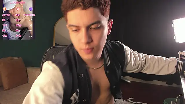 Snapshot of Brat_ chatting on March 13, 2025, 7:50 pm Brat online show from March 13, 2025, 7:50 pm