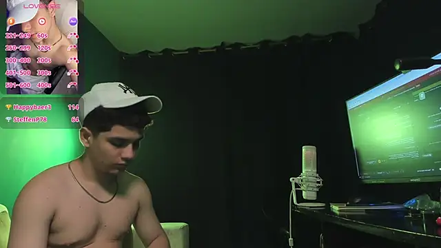 Snapshot of Brat_ chatting on March 16, 2025, 3:50 pm Brat online show from March 16, 2025, 3:50 pm