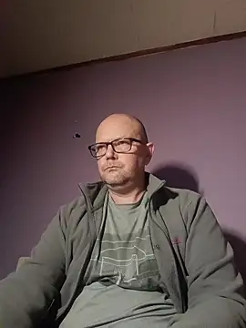 hairy orbite online show from October 23, 2025, 6:02 am