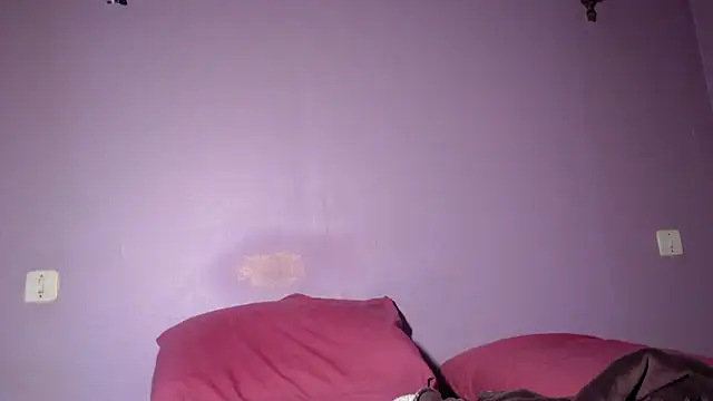 hairy orbite online show from December 3, 2025, 6:21 am