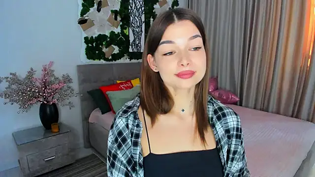 ContinentOfTranquility online show from March 10, 2025, 4:38 am