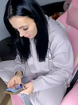 ReiyaRey online show from October 31, 2025, 12:11 am