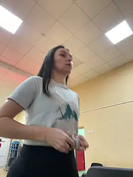 Snapshot of Jinna_milli chatting on February 7, 2025, 4:35 pm Jinna milli online show from February 7, 2025, 4:35 pm