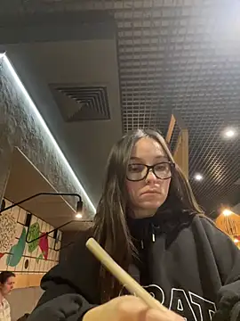 Snapshot of Jinna_milli chatting on February 25, 2025, 4:10 pm Jinna milli online show from February 25, 2025, 4:10 pm