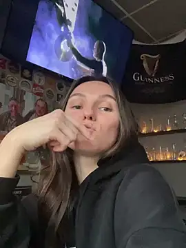 Snapshot of Jinna_milli chatting on March 3, 2025, 2:26 pm Jinna milli online show from March 3, 2025, 2:26 pm