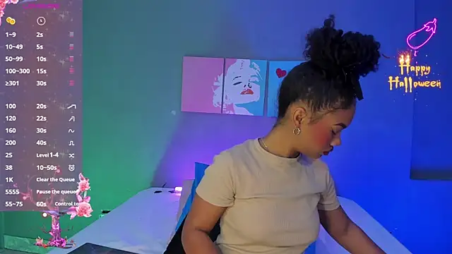 EmmaSmith06 online show from November 4, 2025, 5:12 pm