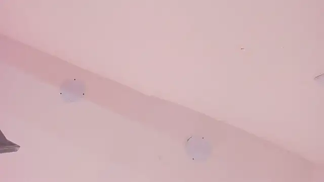 Snapshot of LoveQueen2 chatting on October 30, 2025, 11:44 am LoveQueen2 online show from October 30, 2025, 11:44 am