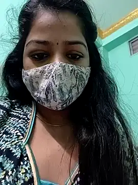 Snapshot of Monalisa_Singh chatting on January 4, 2025, 11:54 am Monalisa Singh online show from January 4, 2025, 11:54 am