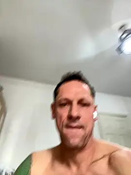 Snapshot of Yourhotboy_42 chatting on October 11, 2025, 10:58 am Yourhotboy 42 online show from October 11, 2025, 10:58 am