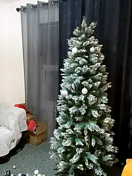 Snapshot of Yourhotboy_42 chatting on November 29, 2025, 6:00 pm Yourhotboy 42 online show from November 29, 2025, 6:00 pm